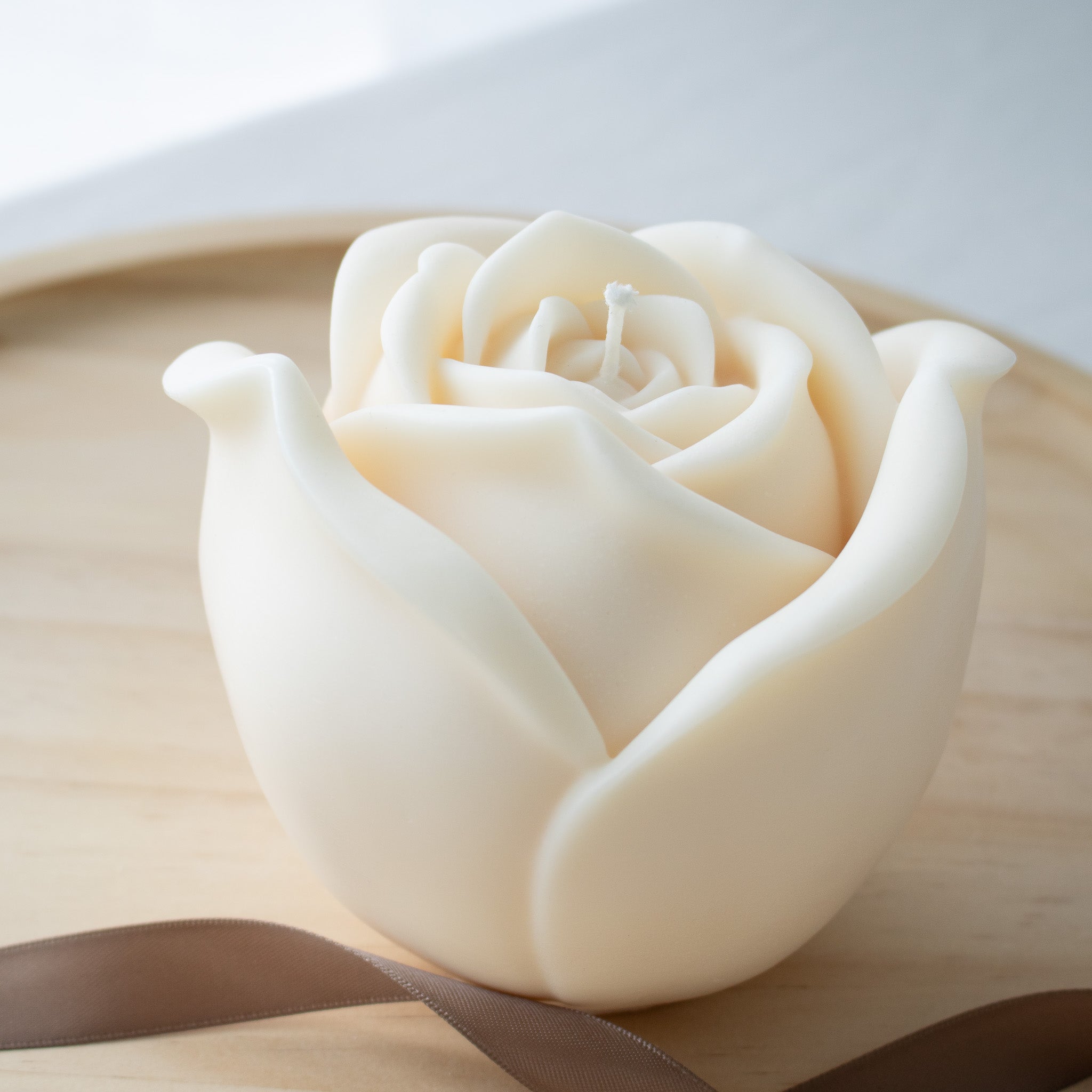 Large Rose Shaped Candle