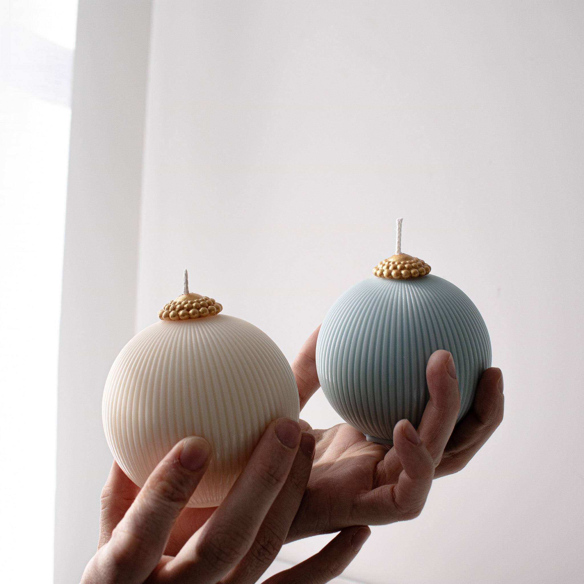 Ribbed Christmas Ornament Candle| Decorative Soy Wax Candle